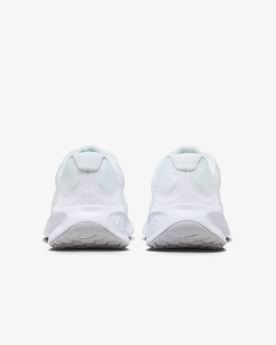 Nike revolution shops 4 kids white